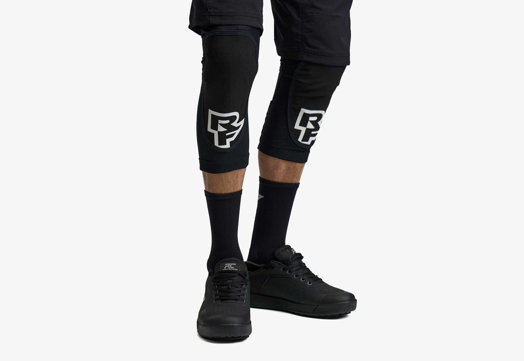 COVERT KNEE PAD