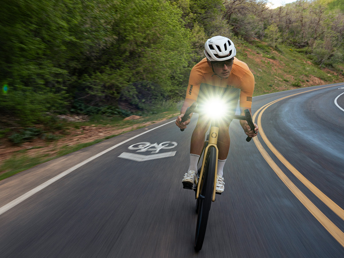 MAGICSHINE FRONT LIGHT ALLTY 1200 GARMIN AND GOPRO MOUNTS INCLUDED IPX7 USB-C