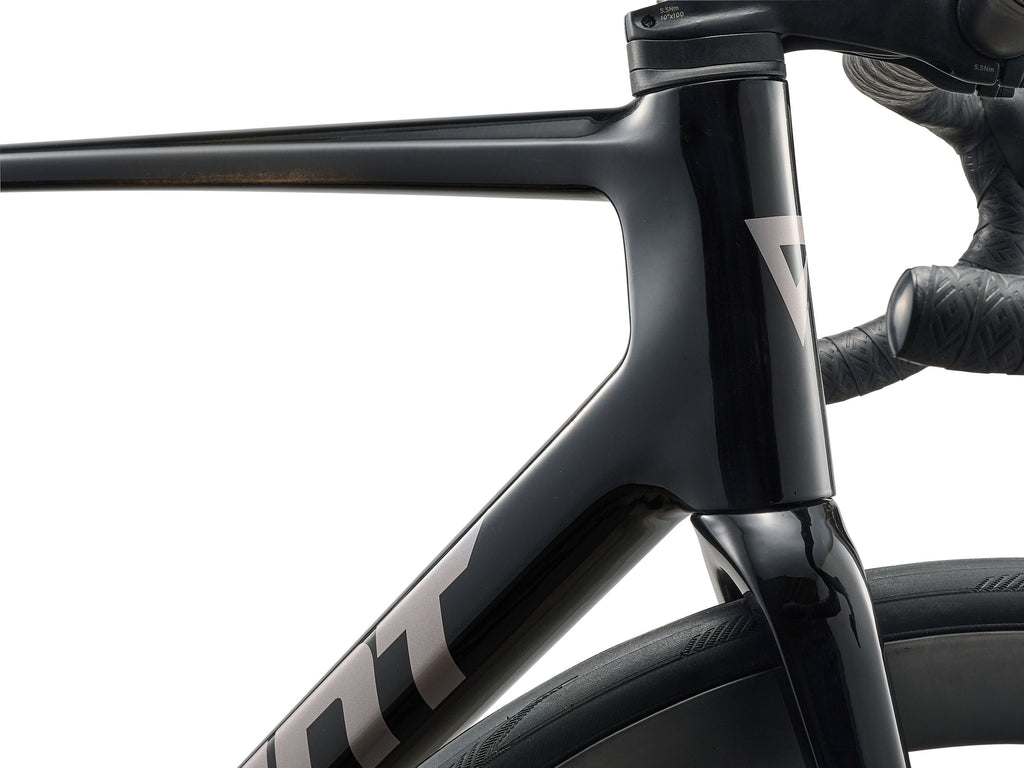 TCR Advanced Pro 0-AXS