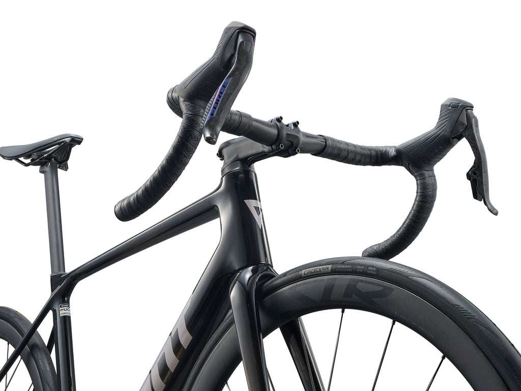 TCR Advanced Pro 0-AXS