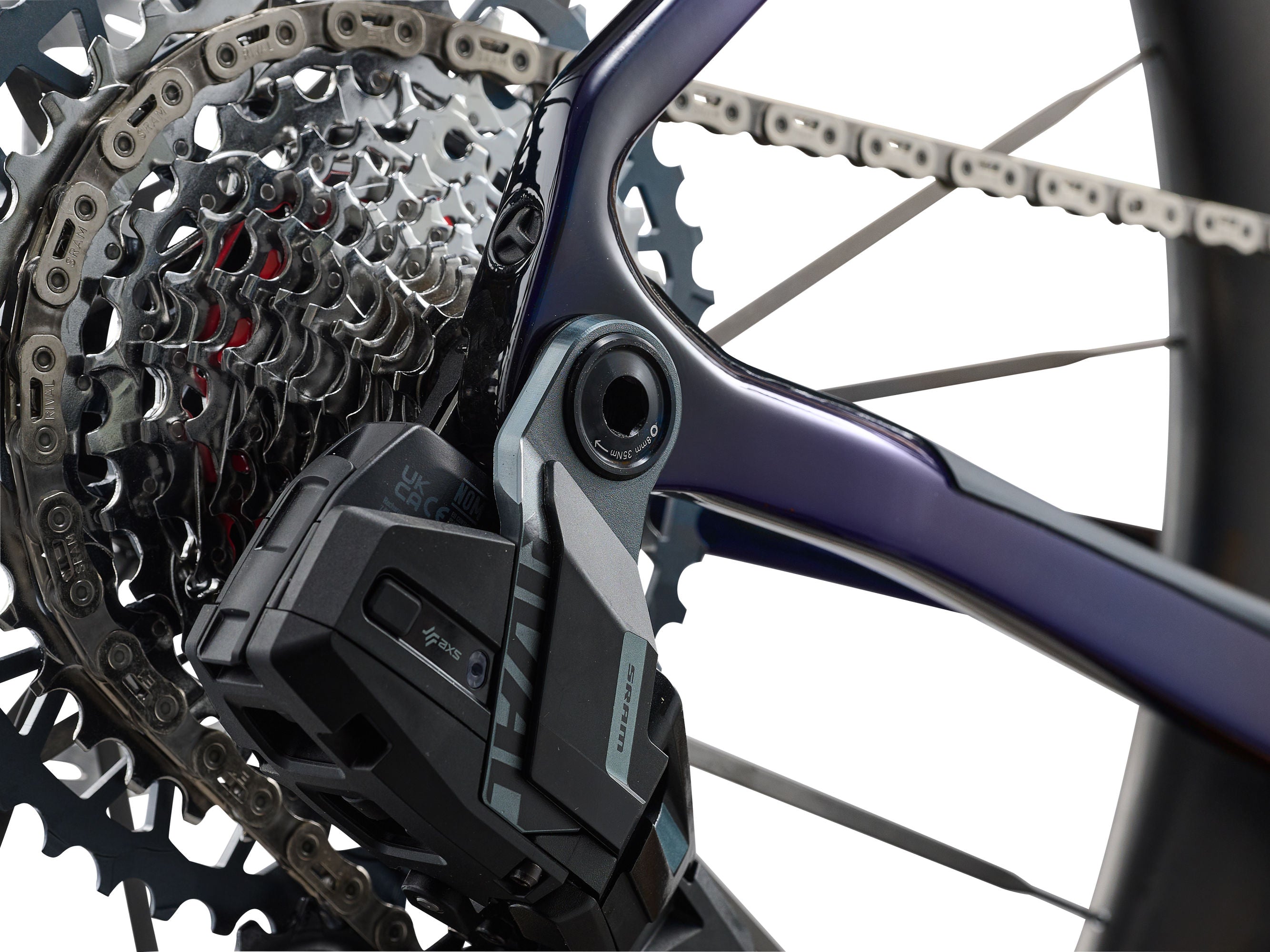 Revolt Advanced SL 2