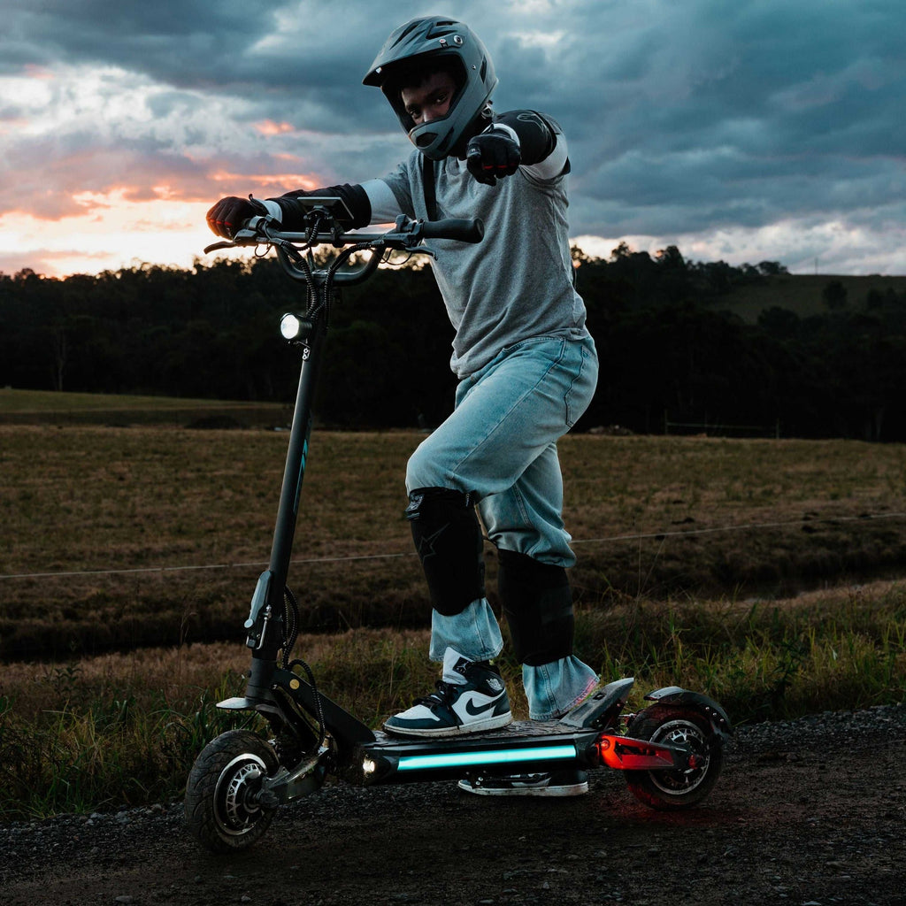 BOLZZEN E-SCOOTER PHOENIX 5223